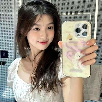 加油站的女孩
